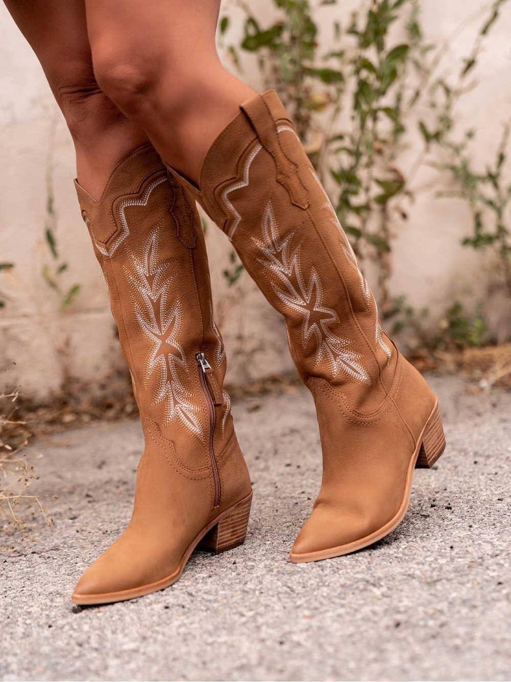 NWT. DOLCE VITA Women's Shiren Boot Size 7